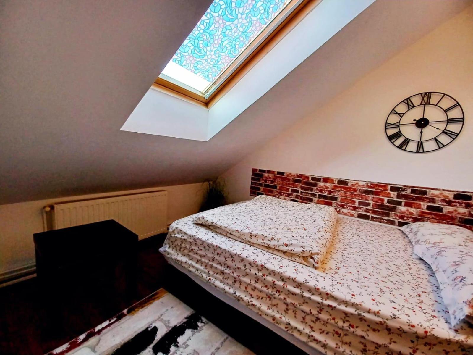 Lovely Central Apartment Brasov Luaran gambar