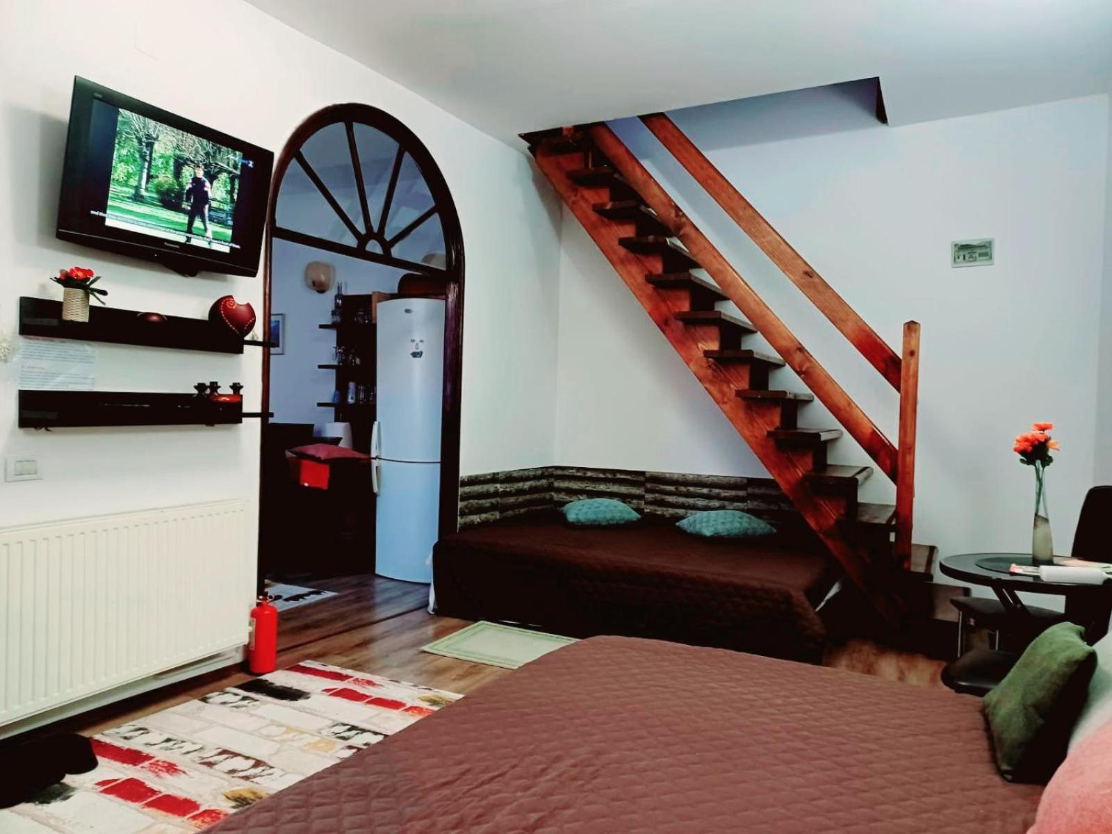Lovely Central Apartment Brasov Luaran gambar